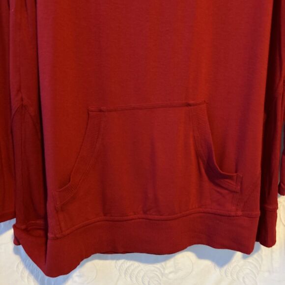 Chico's Zenergy Hoodie Womens Medium Red Athleisure Gorpcore - Picture 4 of 6
